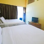Castle Ph2 Balcony Oceanfront Condo, Beach Access, Pool, Tennis, Free Parking