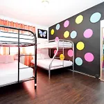South Beach Rooms&Hostel