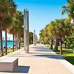 Luxe 2Br1Bath South Beach 1 Min Walk From Ocean