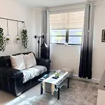 Beachside 1Br Steps Away From Beach