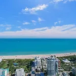 South Beach Haven- Steps To The Beach- 1 King Bedroom 2 Beds 1 Bathroom Apartment