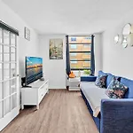 1 Bedroom In The Best Location In South Beach !