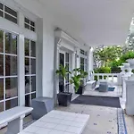 S Beach Spot Heated Pool 2Blocks To Beach Bbq