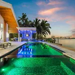 Best Sunset View On The Bay With Pool
