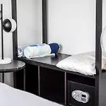 The Netherland 2A I Ocean Drive I Miami Beach Ocean Rental