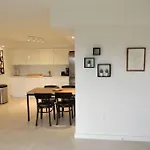 2Br In Heart Of Sobe With Parking