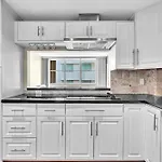 Bay Harbor Sunset 2 Bedrooms