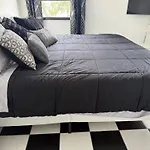 Large Studio Apartment Best Location In South Beach!