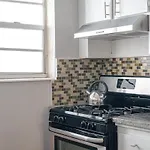 Travelers Hideout -1 Block From The Beach