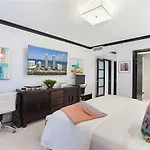 Oceanfront 2-Bedroom Condo With Direct Ocean View