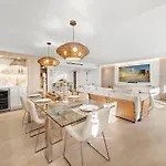 1 Bedroom Private Residence At Roney Palace - 607