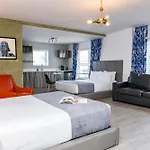 Beachside All Suites Hotel