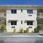 Miami Dreams Hotel Apartments