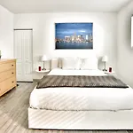 Delfino Suites South Beach