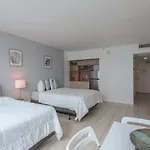 Castle Beach Suites By Vacation Media