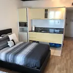 Oceanfront Studio Casablanca Miami Beach