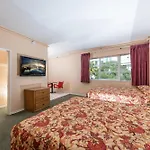 Ocean Beach Hotel