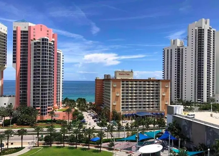Ocean Reserve Collins Avenue