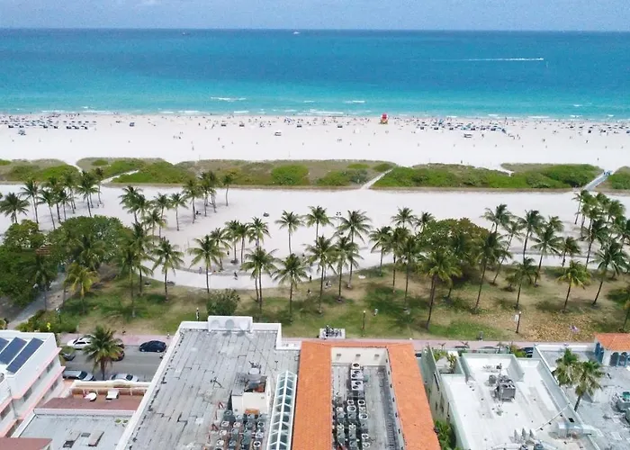 4 Rm On Beach Sobesuites By Americanvacationliving