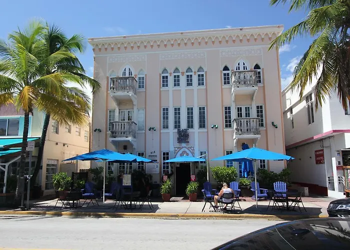 9Th And Ocean Dr Penthouse Apartments