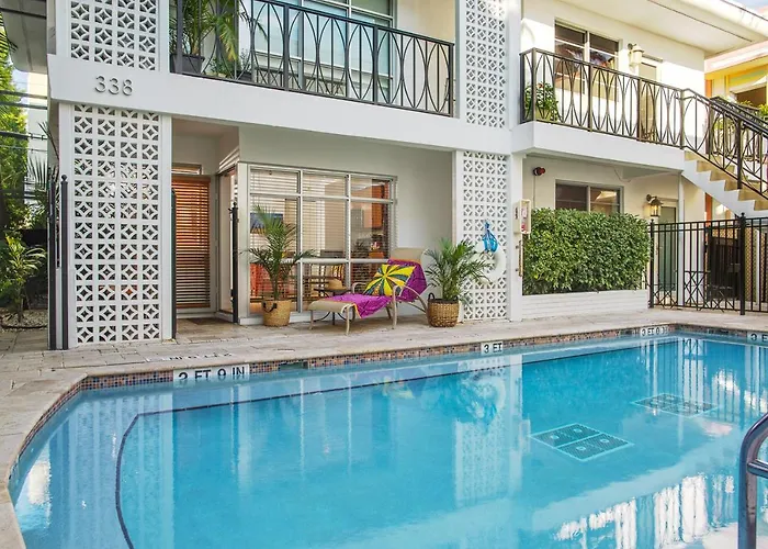South Beach Poolside Apartment