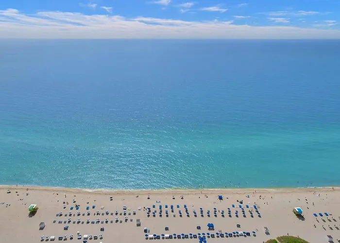 Sobe Monarch-Walk To The Beach - Ocean Drive Good Time Hotel And Angler Hotel Across The Street