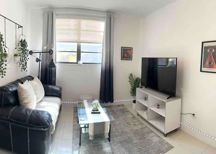 Beachside 1Br Steps Away From Beach
