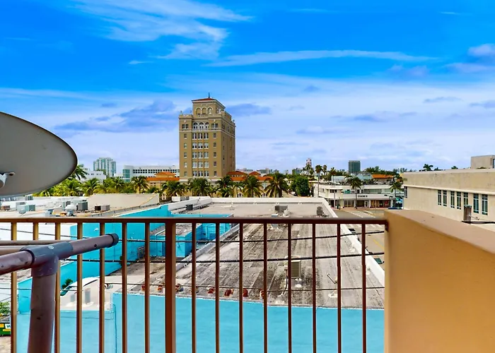 Samira\'S South Beach Paradise