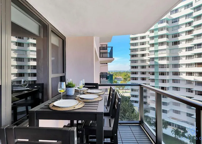 2Br Pool Ocean View