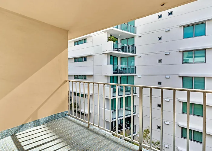 Bay Harbor Sunset 2 Bedrooms