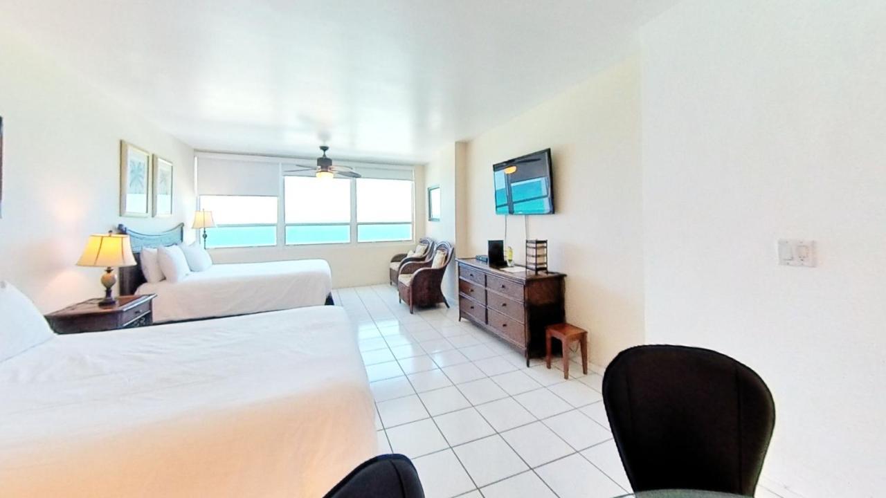Castle 922 Miami Beach