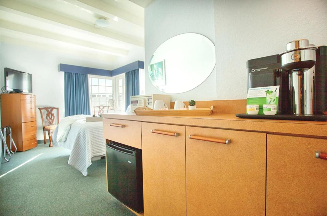 Aparthotel Ocean Spray By Rabbu *