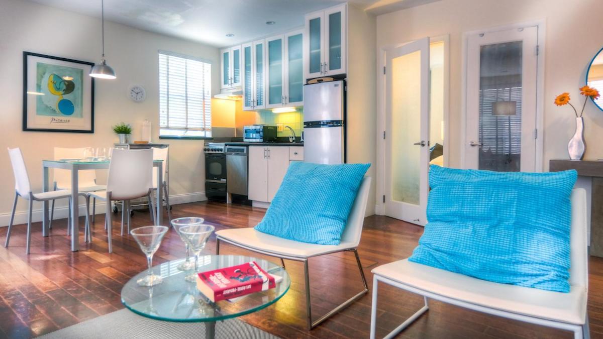 The Raleigh At The Hudson Apartment *