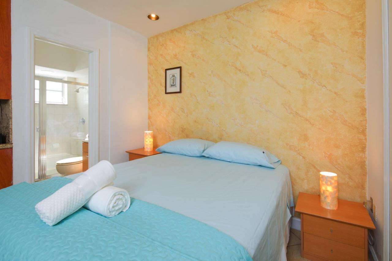 Amazing Location - Ocean Drive & Beach Front * Miami Beach
