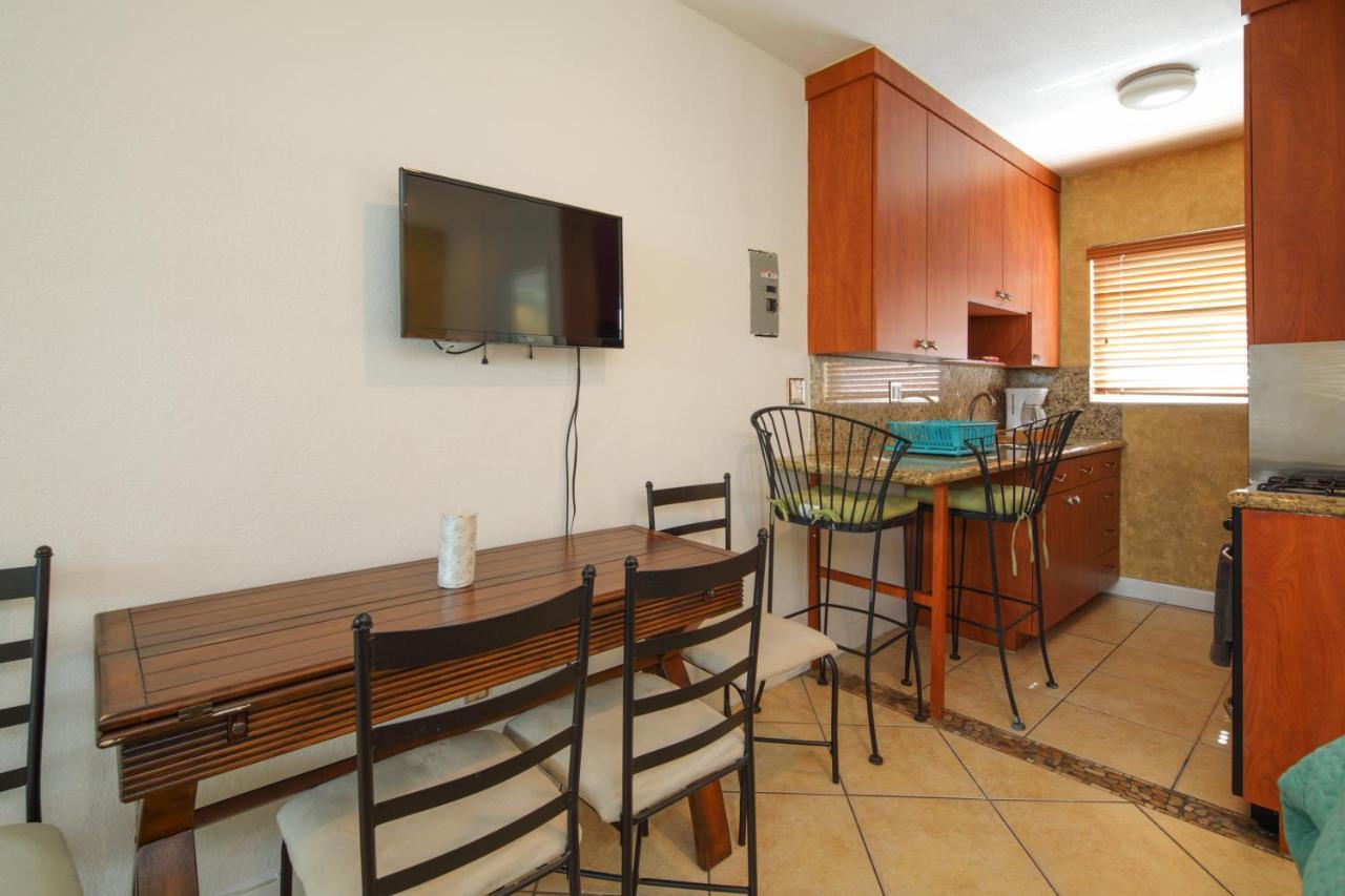 Amazing Location - Ocean Drive & Beach Front * Miami Beach