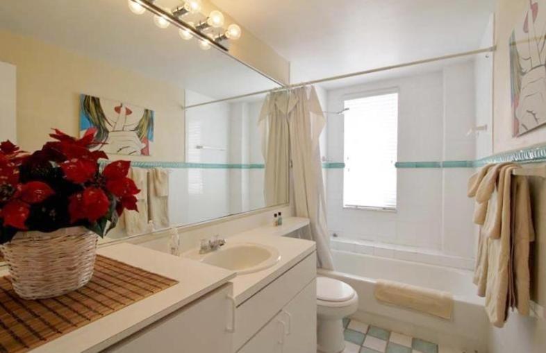 918 Sobe Flats Apartment *