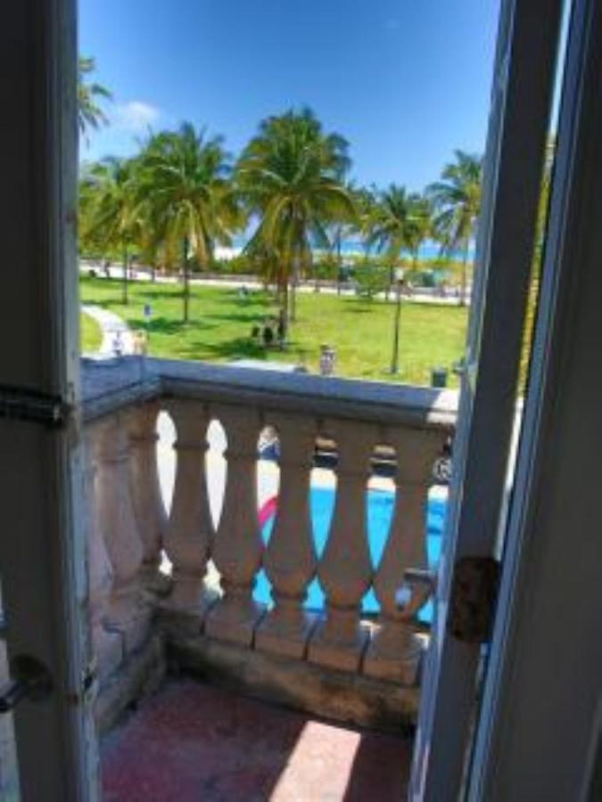 Apartment 918 Sobe Flats