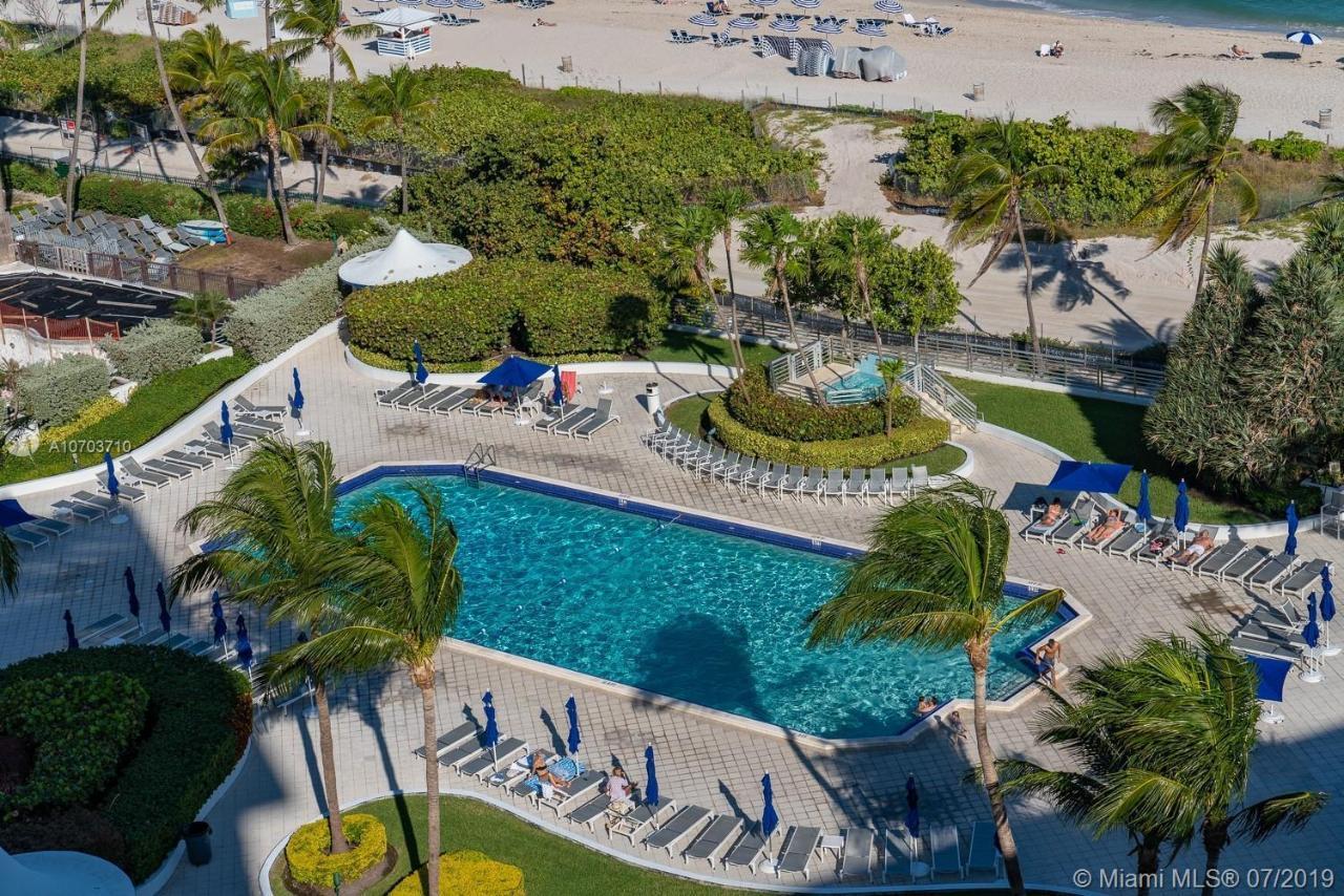 Apartment On The Beach For 6 Peoples With Balcony Miami Beach
