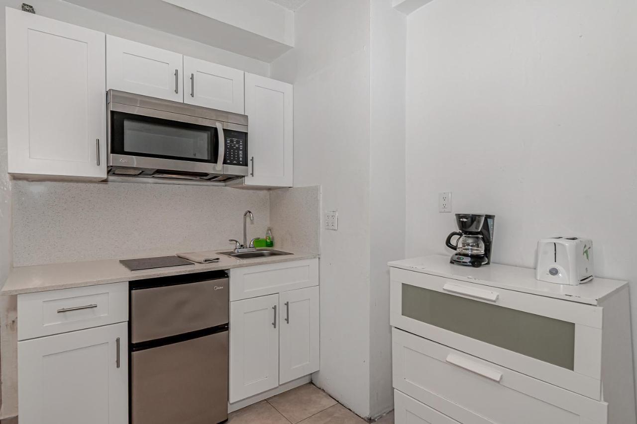 Front Miami Apartment *