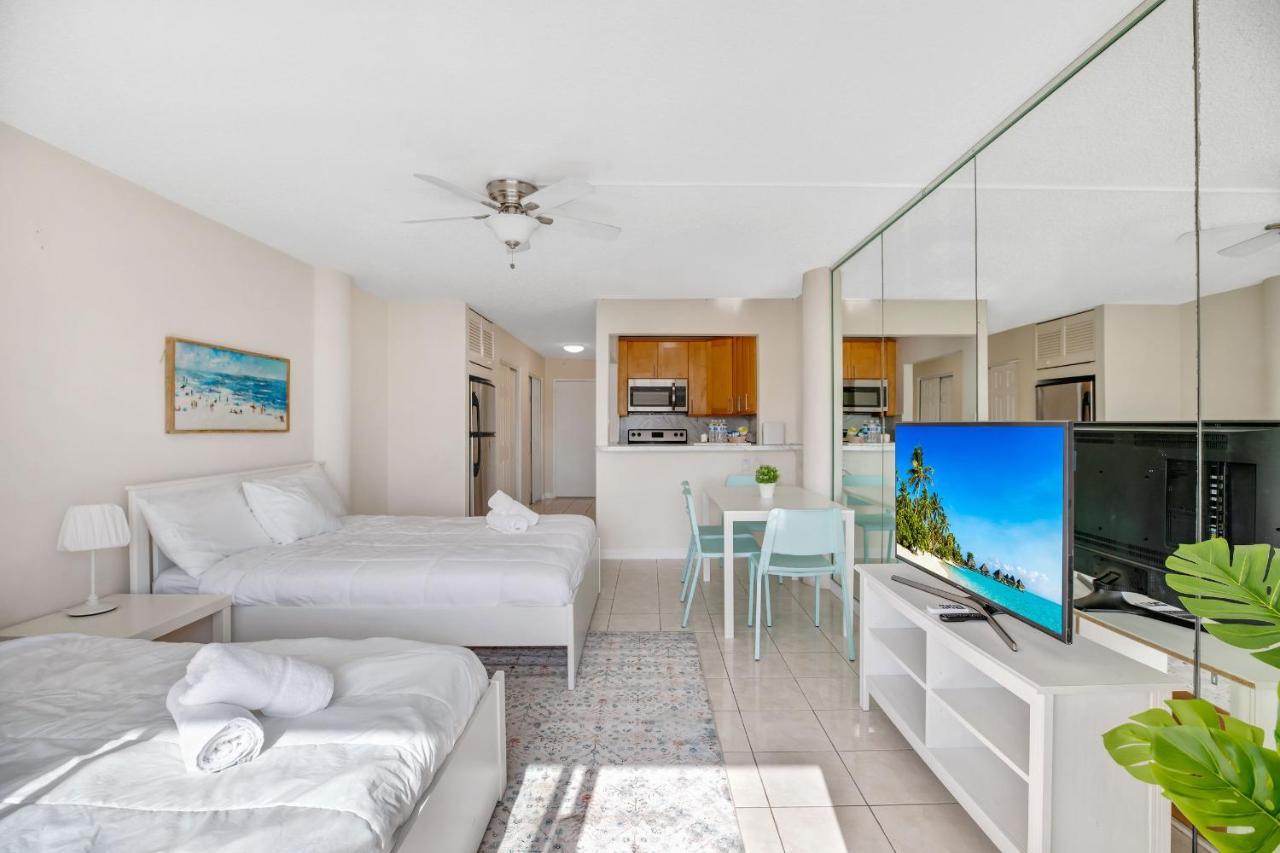 Beachy Studio-apt In The Center Of Miami Apartment *