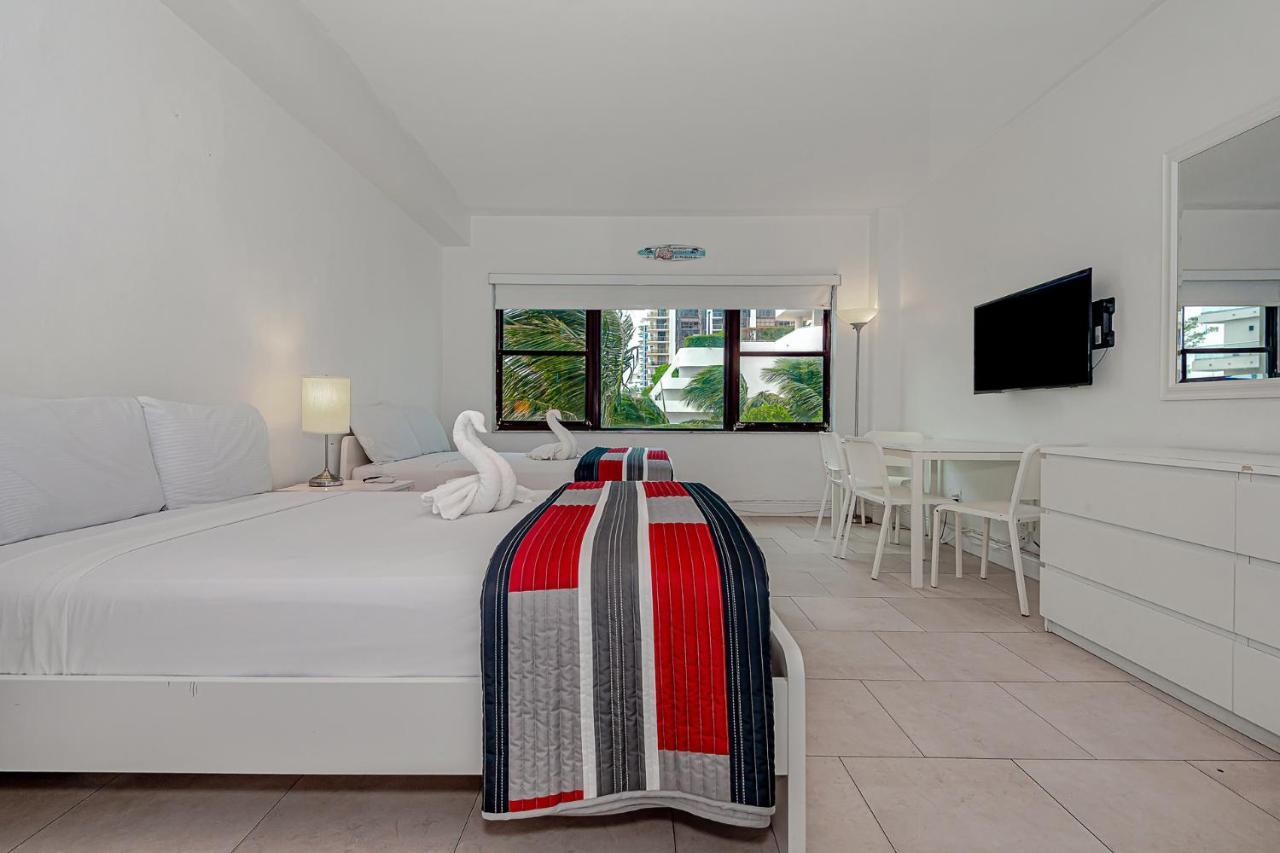Front Miami Apartment