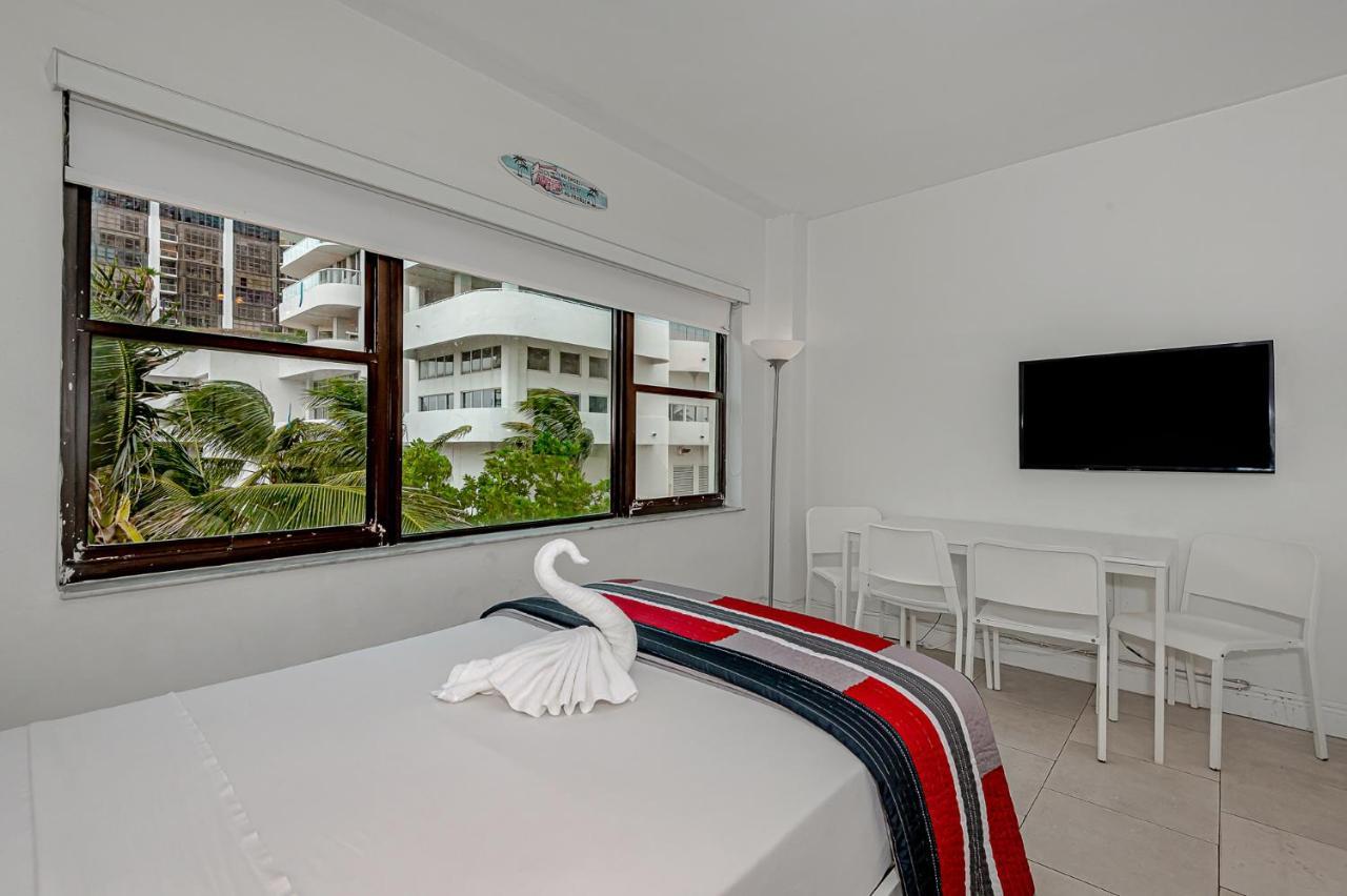 Apartment Front Miami