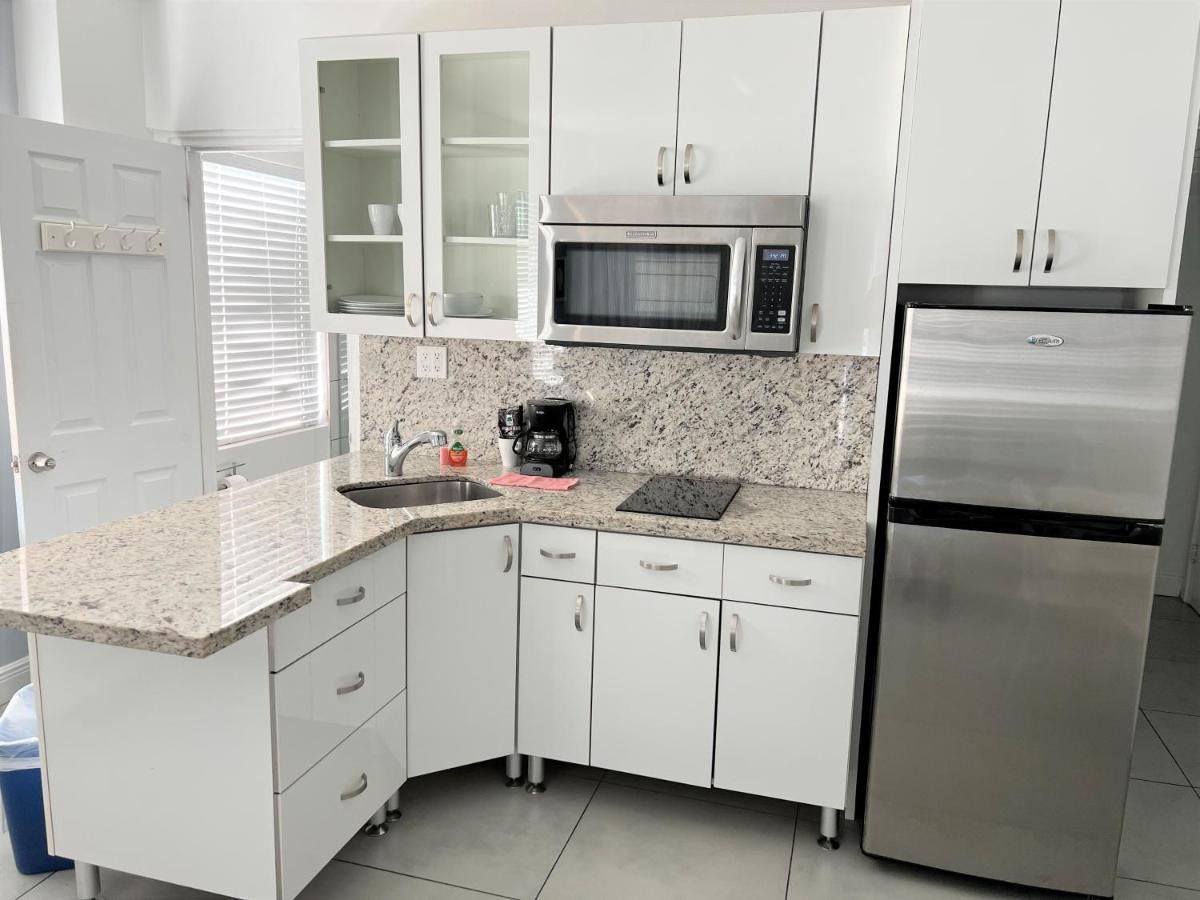 Apartment Ocean Front Units At Miami *