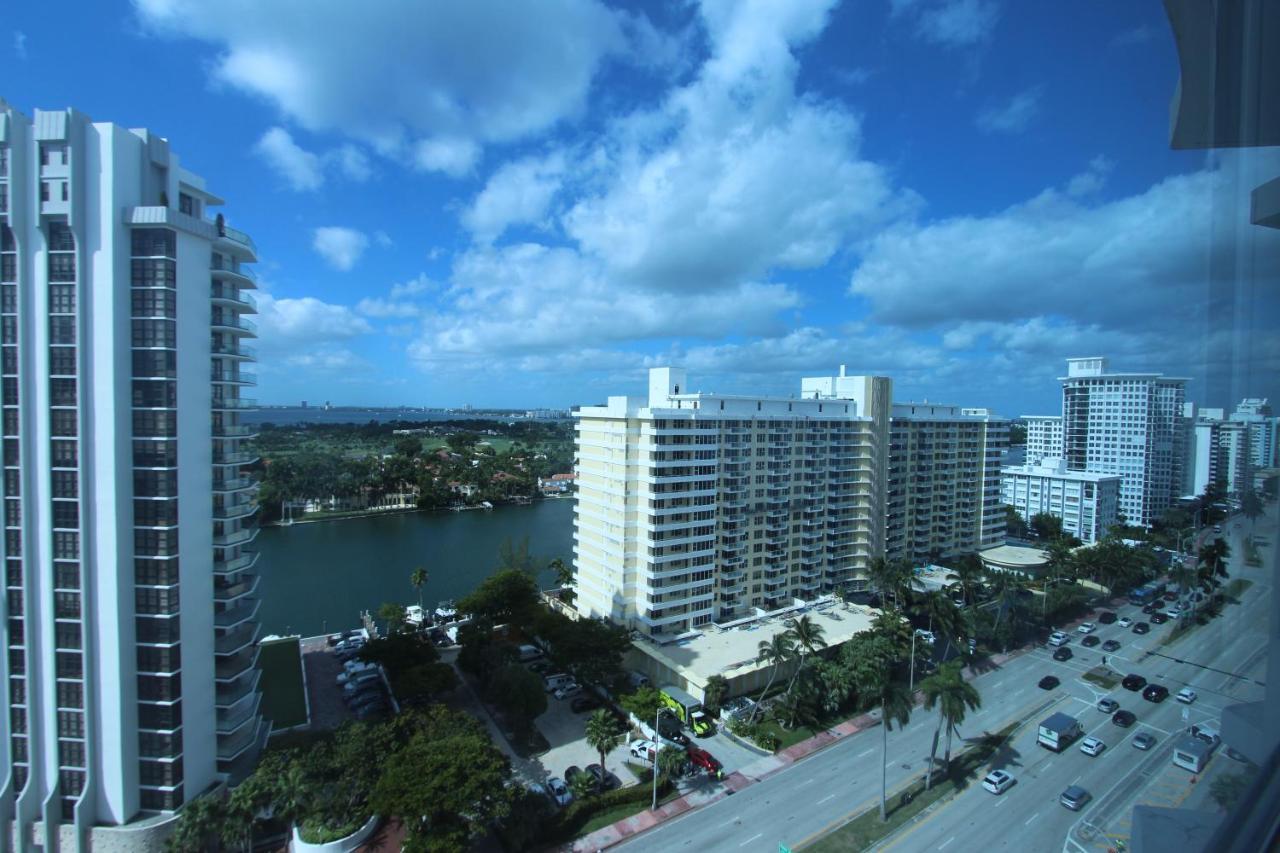 Bayview Studio Brand New *