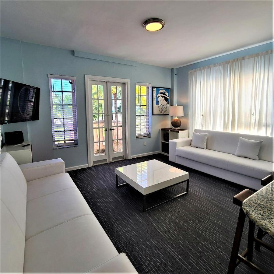 Apartment 918 Sobe Flats *