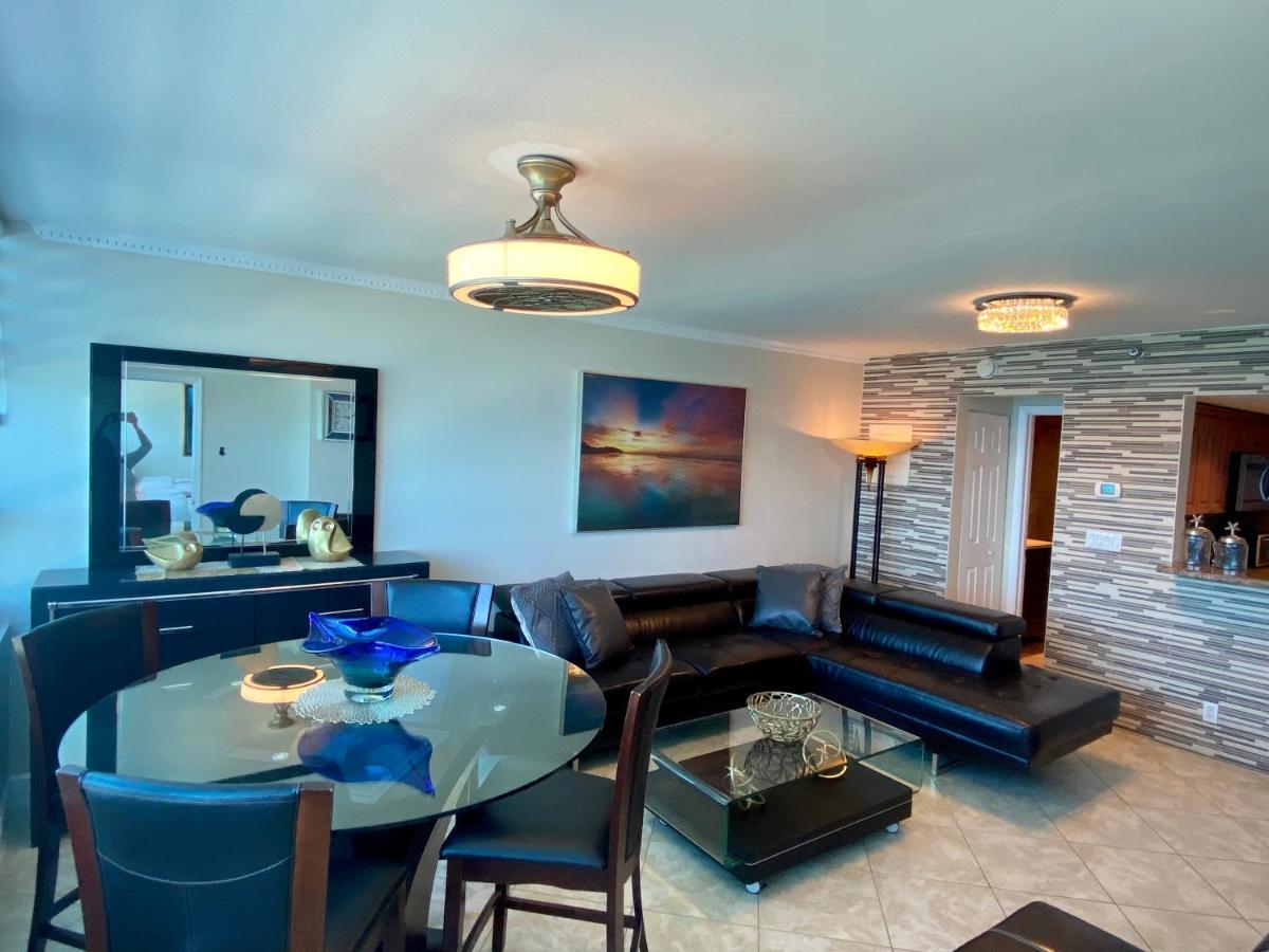 Large Luxurious Direct Ocean Front Penthouse Or Deluxe One Bedroom Ocean Front Condo-free Parking Apartment