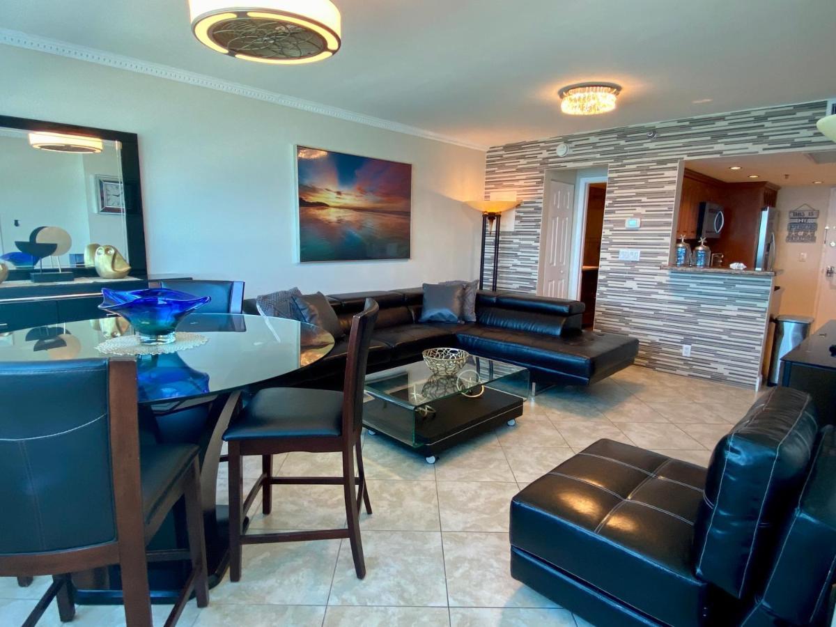 Large Luxurious Direct Ocean Front Penthouse Or Deluxe One Bedroom Ocean Front Condo-free Parking Apartment *