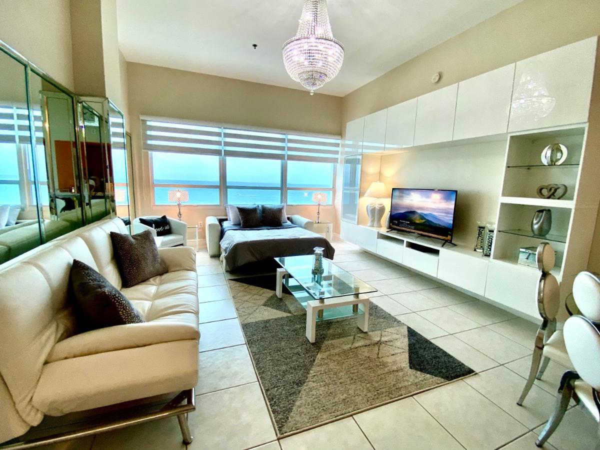 Apartment Large Luxurious Direct Ocean Front Penthouse Or Deluxe One Bedroom Ocean Front Condo-free Parking