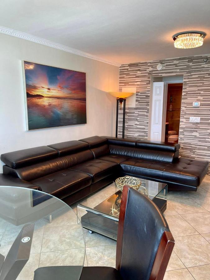 Large Luxurious Direct Ocean Front Penthouse Or Deluxe One Bedroom Ocean Front Condo-free Parking * Miami Beach