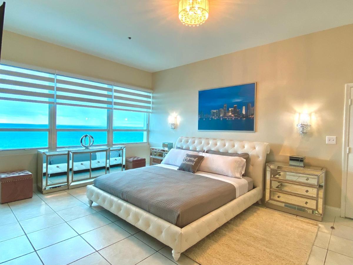 Large Luxurious Direct Ocean Front Penthouse Or Deluxe One Bedroom Ocean Front Condo-free Parking * Miami Beach